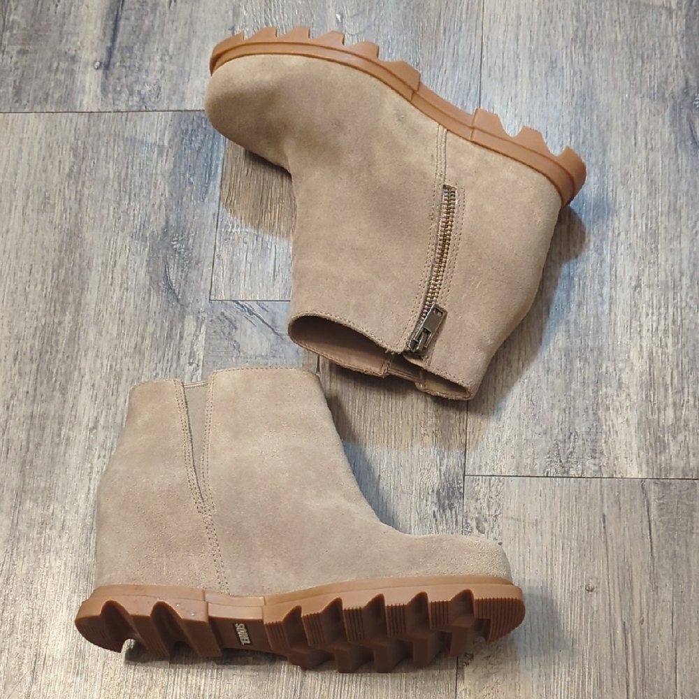 Sorel Joan Of Artic Wedge III Zip Booties - Picture 7 of 9